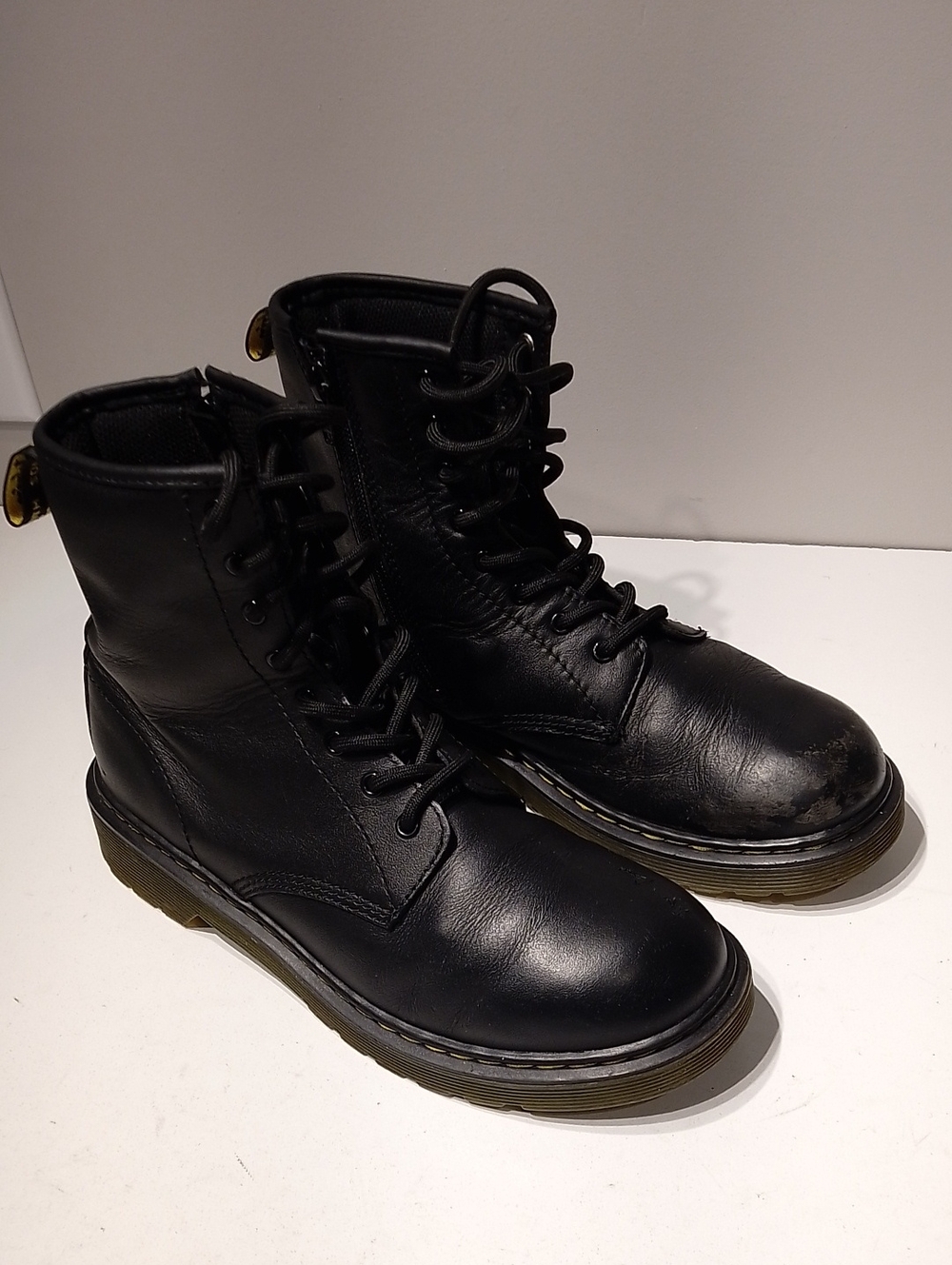 Dr.Martens 1460 8-eye Boots Size 6